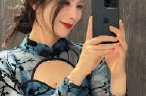 草根评《单身男女2》：轻松别致直面内心