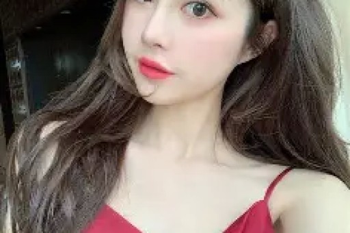 前TVB女星爆拍掌掴戏被真打半边脸微血管爆裂打人者是金像女星