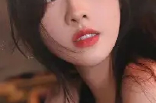 斗鱼女主播忘关摄像头私密画面流出！虚假人设彻底翻车